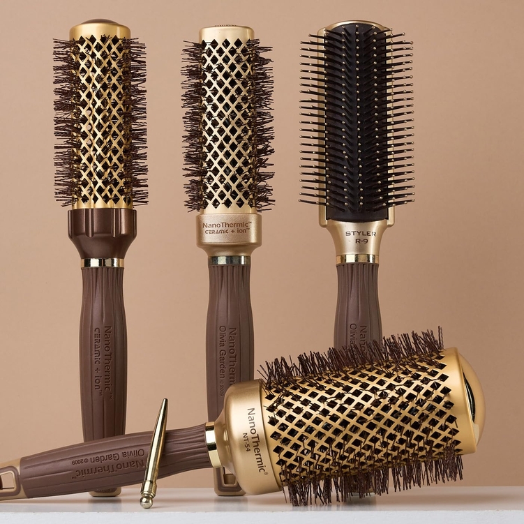 Olivia Garden Nanothermic Ceramic + Ion 9 Row Styling Brush - Image 2